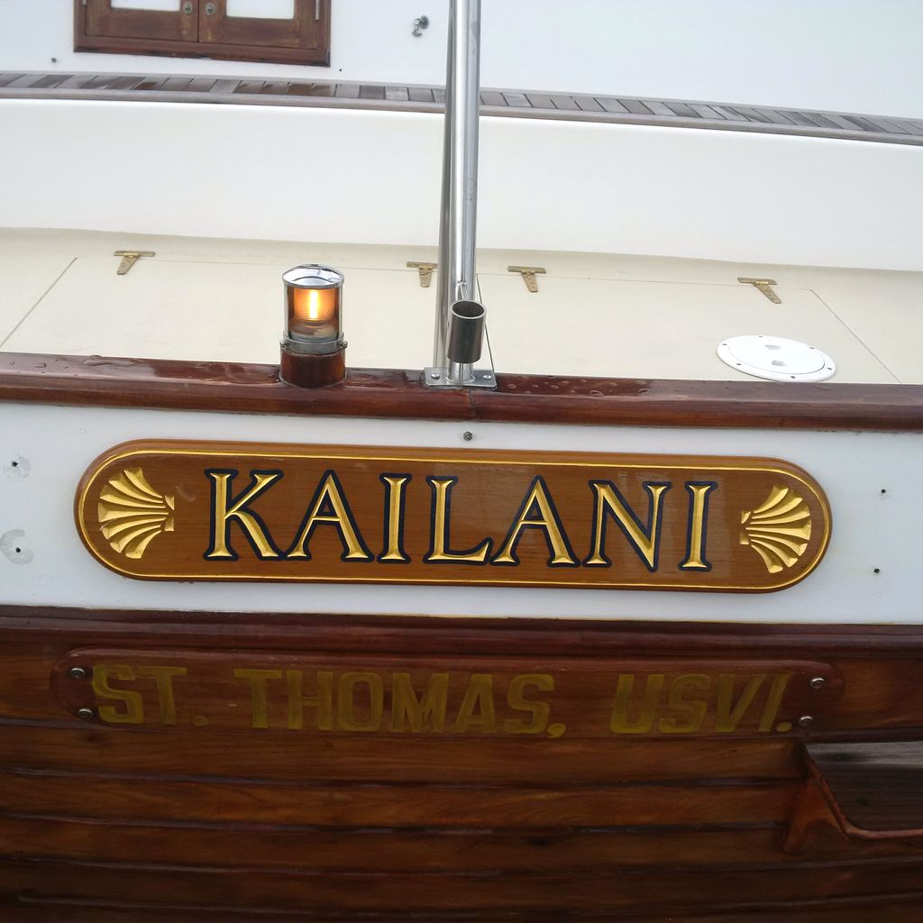 Kailani Transom