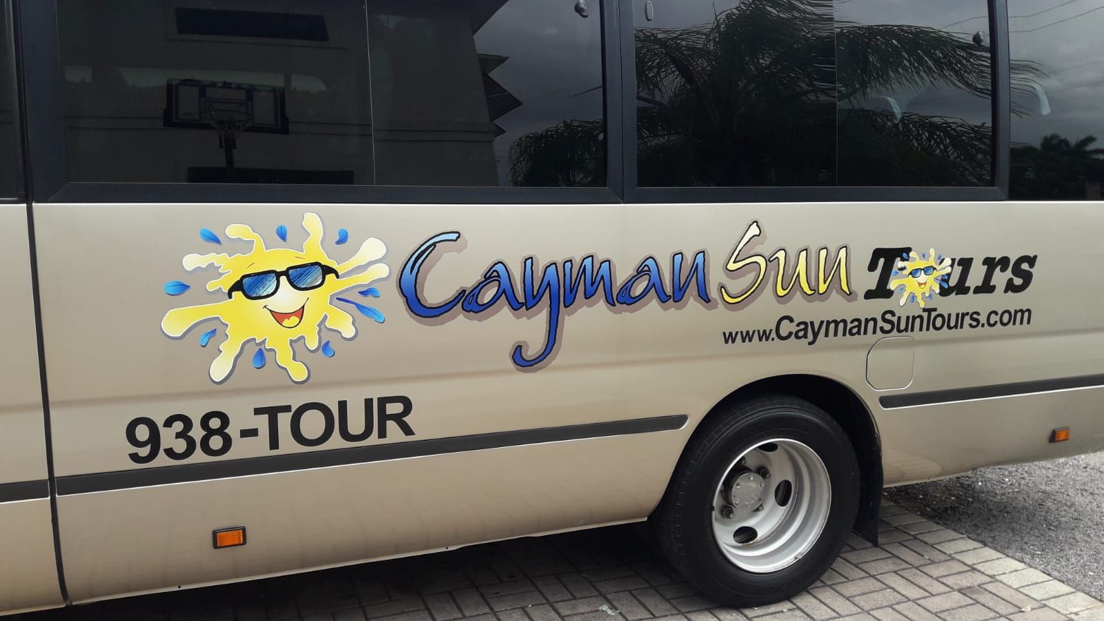 Cayman Sun Bus