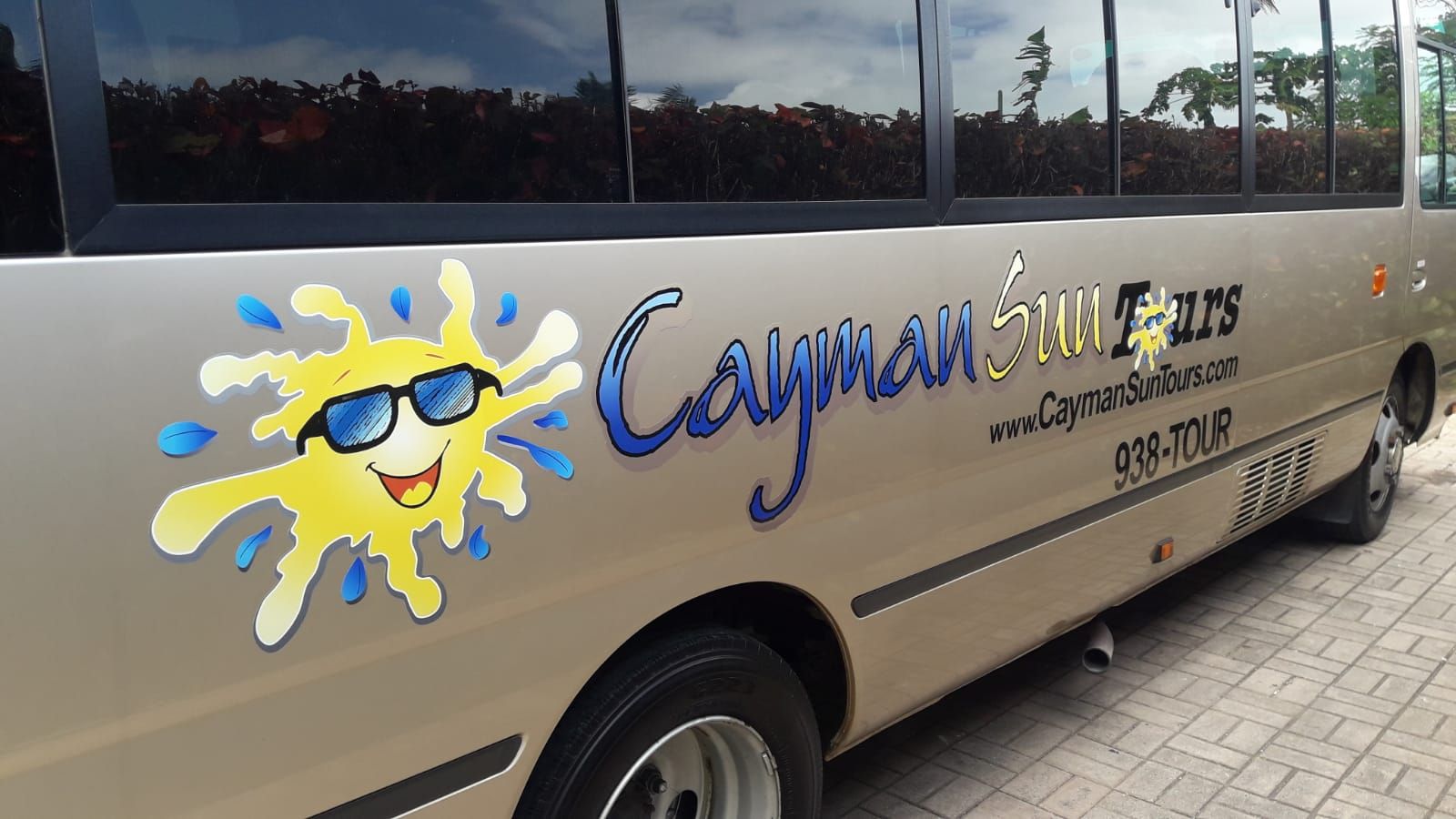 Cayman Sun Bus