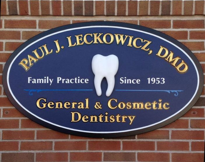 Dr Leckowicz